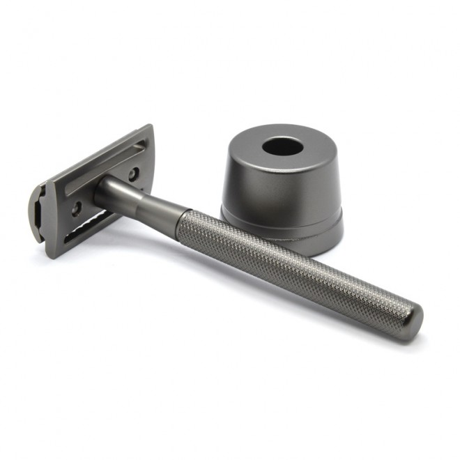 Maszynka do golenia ze stojakiem Shlyuz F-16 Gunmetal DE Safety Razor With Stand